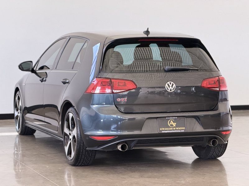 Used 2017 Volkswagen GTI SE FWD image 5
