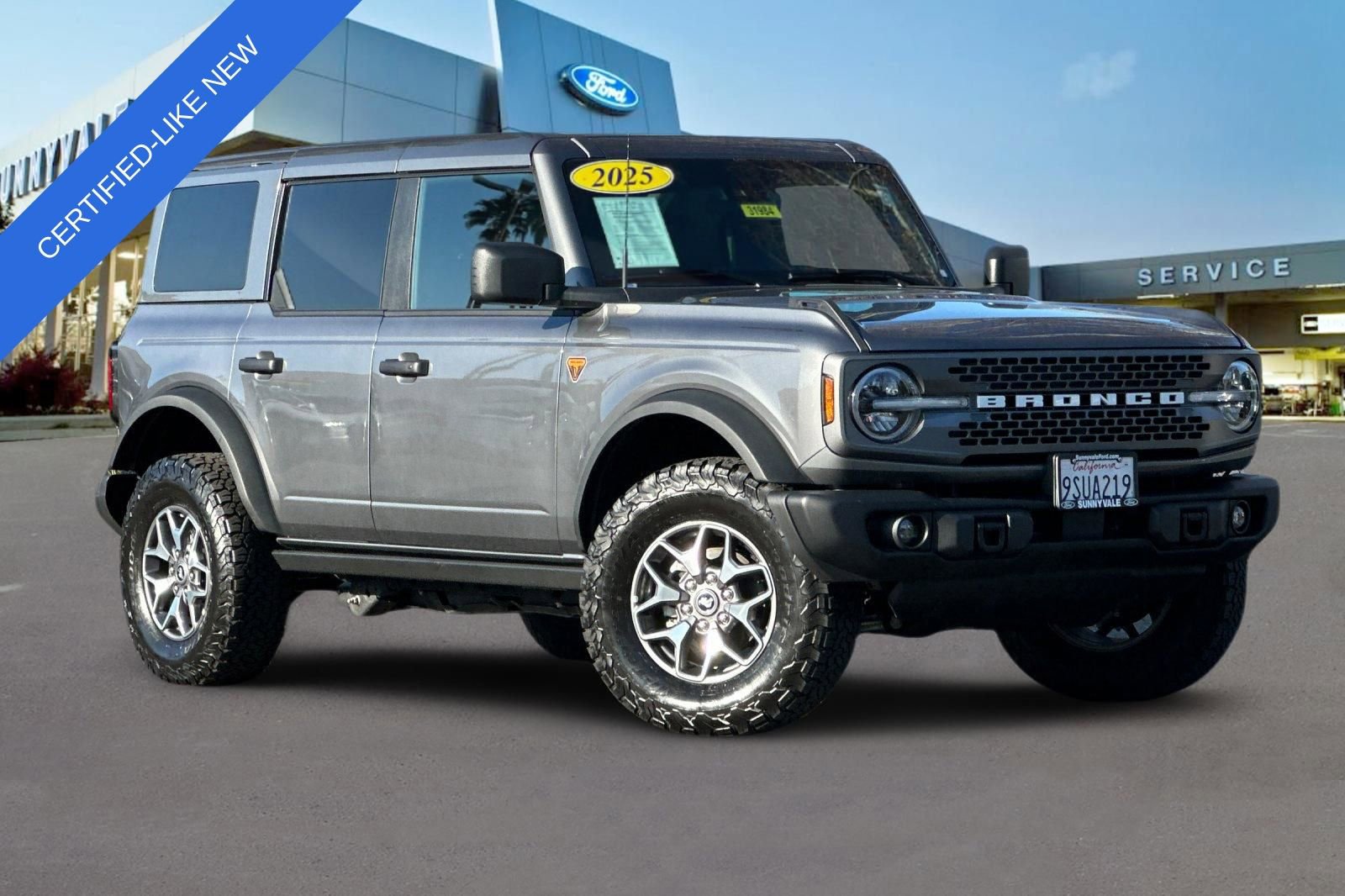 Certified 2025 Ford Bronco Badlands image 2