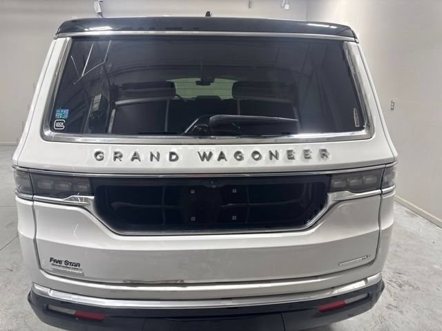 Used 2023 Jeep Grand Wagoneer L Series II AWD/4WD image 7