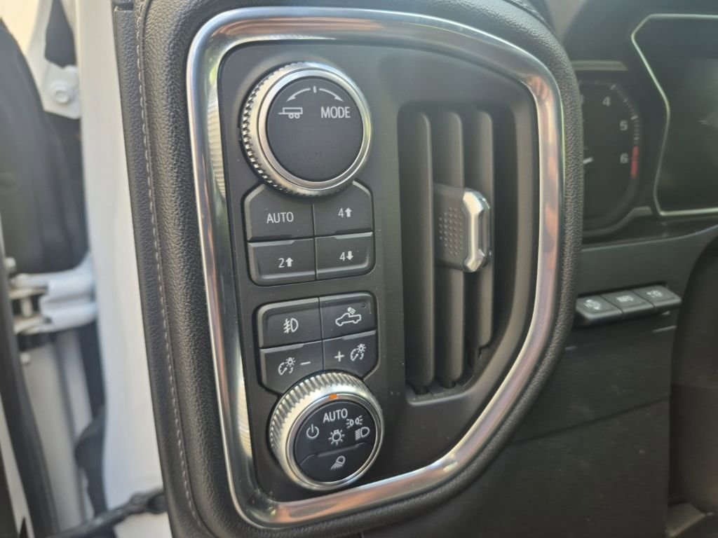 Used 2020 GMC Sierra 1500 Denali w/ Denali Ultimate Package AWD/4WD image 18