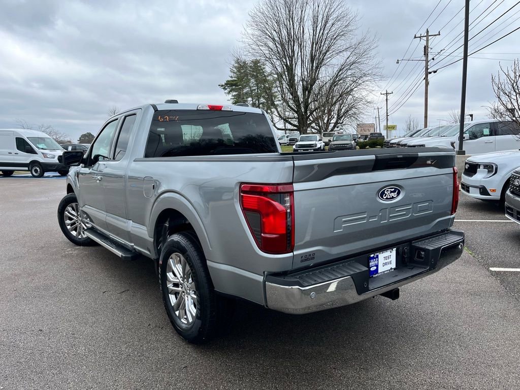 New 2026 Ford F150 XLT w/ XLT Chrome Appearance Package image 4