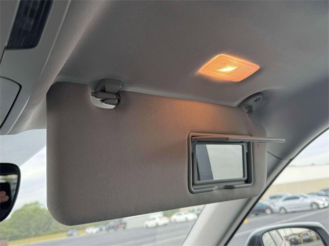 Used 2022 Toyota Highlander XLE image 34