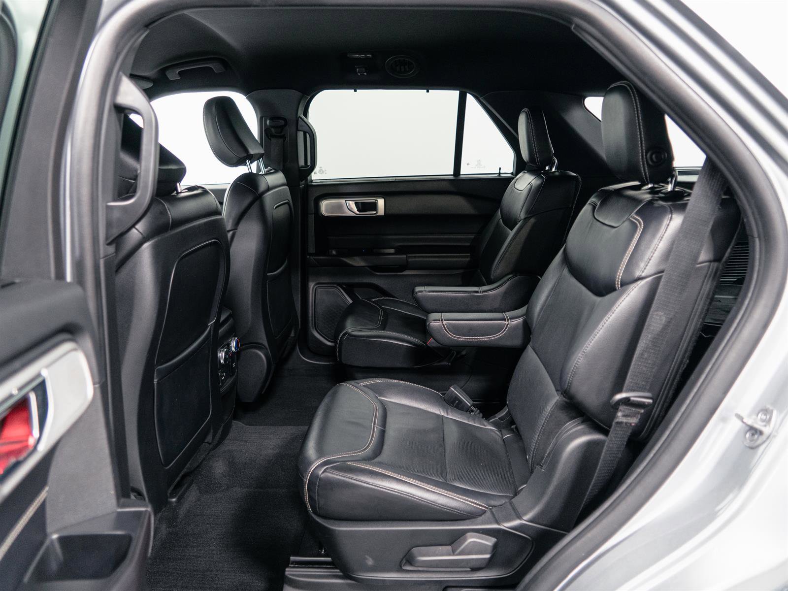 Used 2020 Ford Explorer ST w/ ST Street Pack AWD/4WD image 5