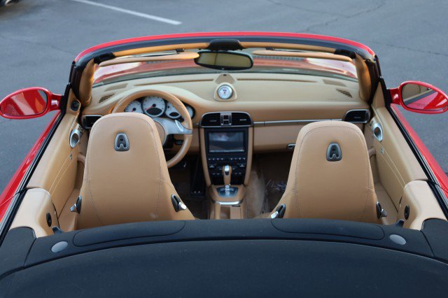 Used 2009 Porsche 911 Carrera S image 16