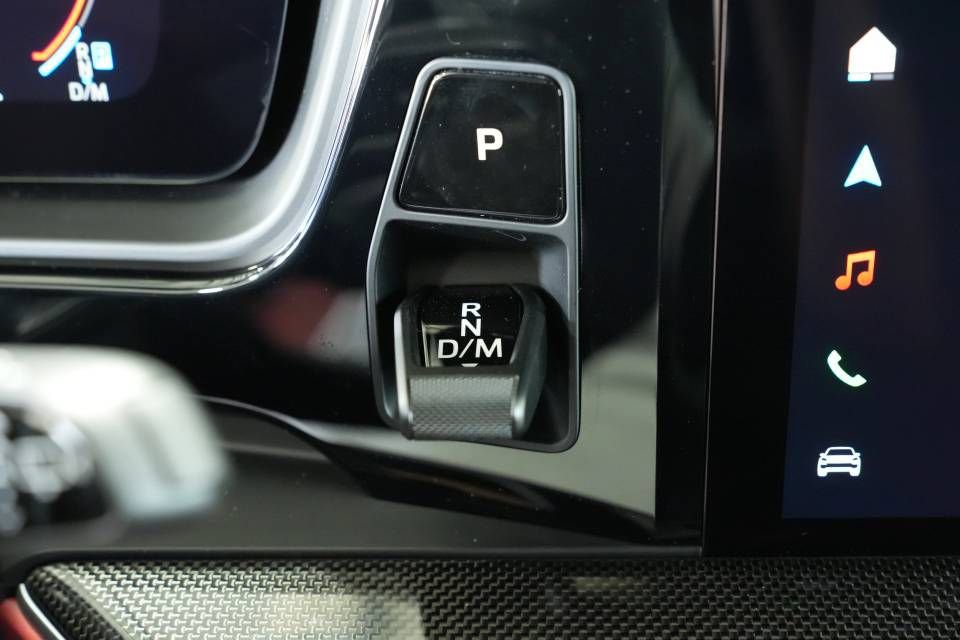 Certified 2025 Porsche Cayenne image 17