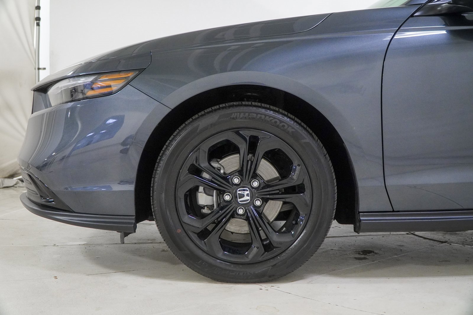 Certified 2025 Honda Accord SE image 15