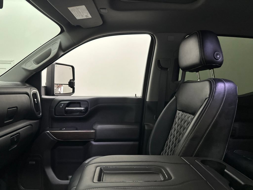 Used 2019 Chevrolet Silverado 1500 RST AWD/4WD image 29