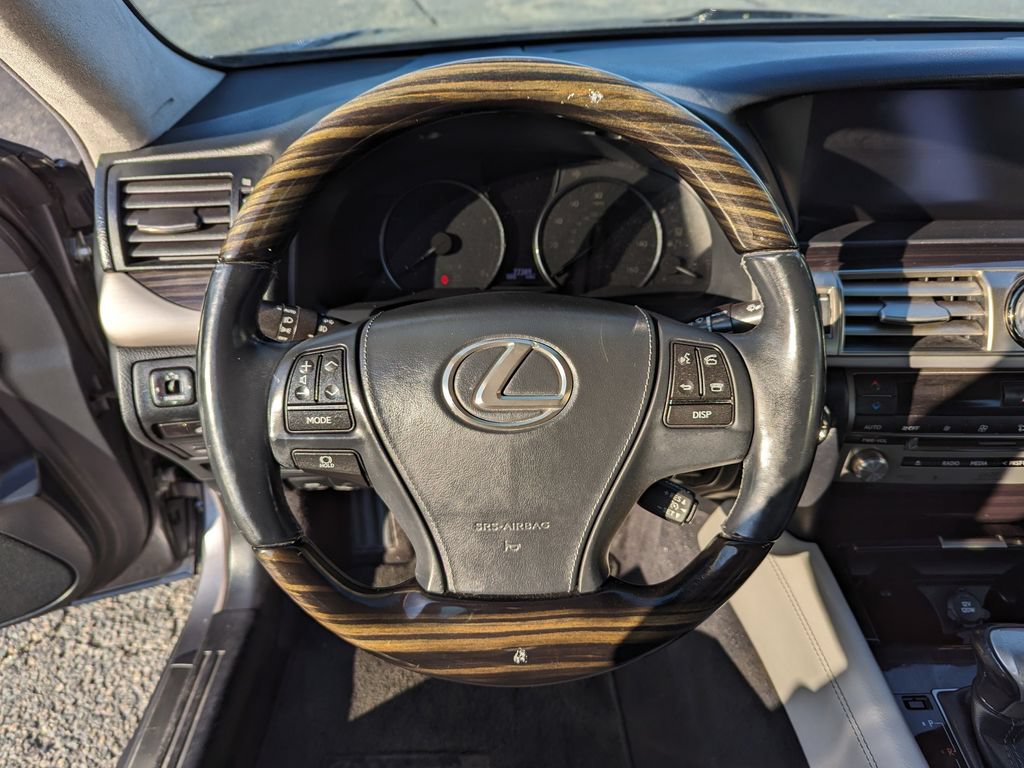 Used 2013 Lexus LS 460 AWD w/ Comfort Pkg image 16