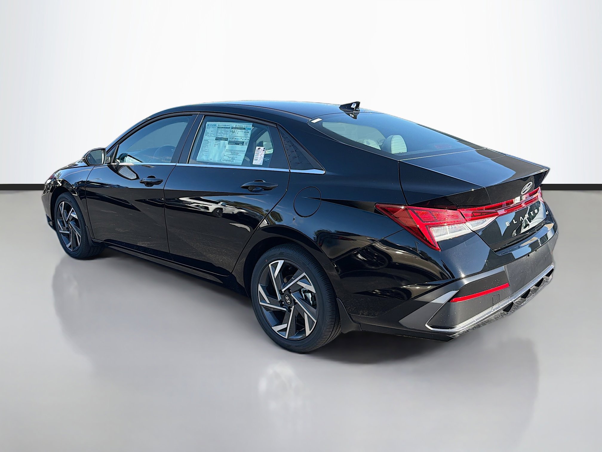 New 2026 Hyundai Elantra Limited image 5