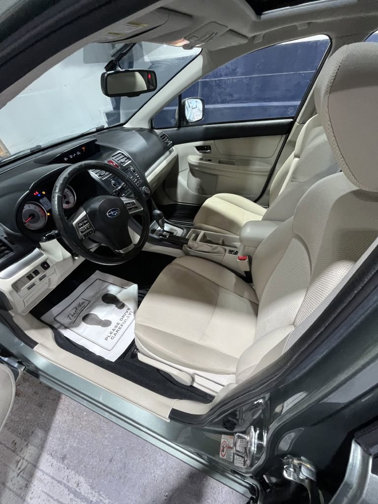 Used 2014 Subaru Impreza 2.0i Premium image 9