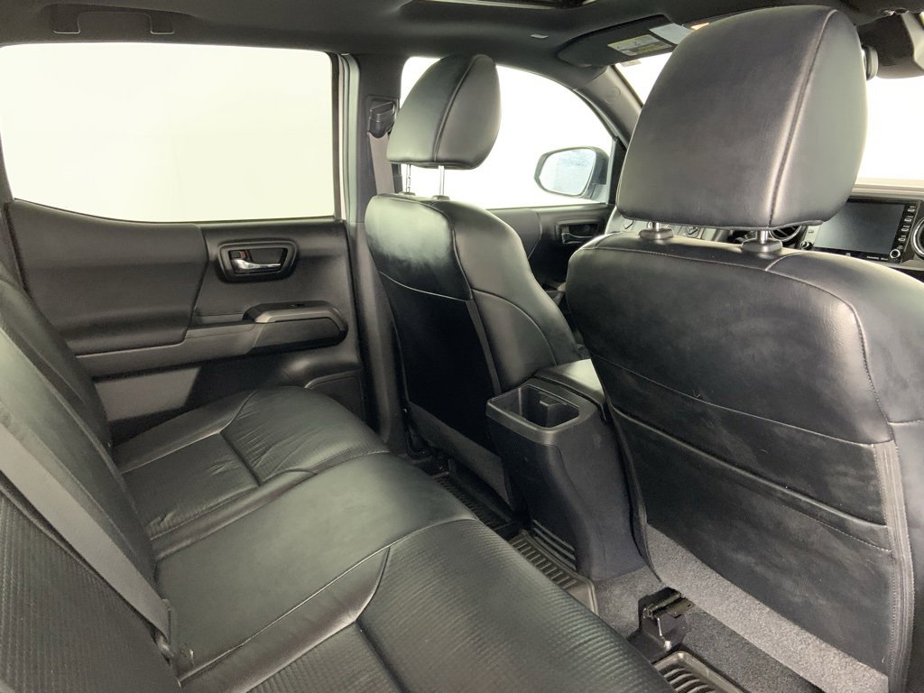 Used 2020 Toyota Tacoma TRD Off-Road image 27