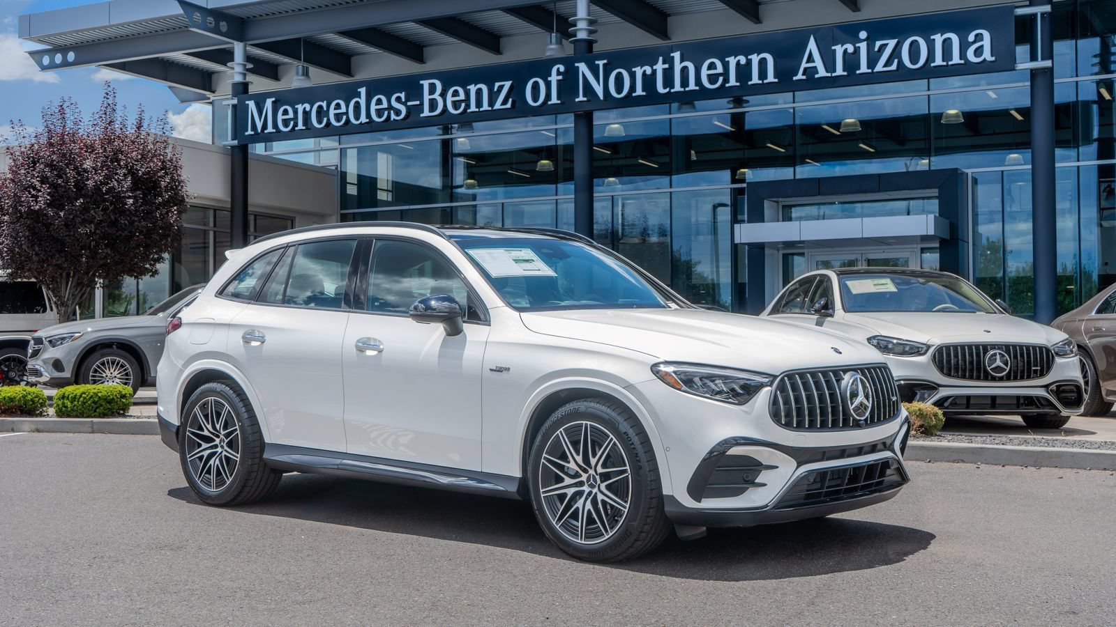 New 2026 Mercedes-Benz GLC 43 AMG 4MATIC image 1