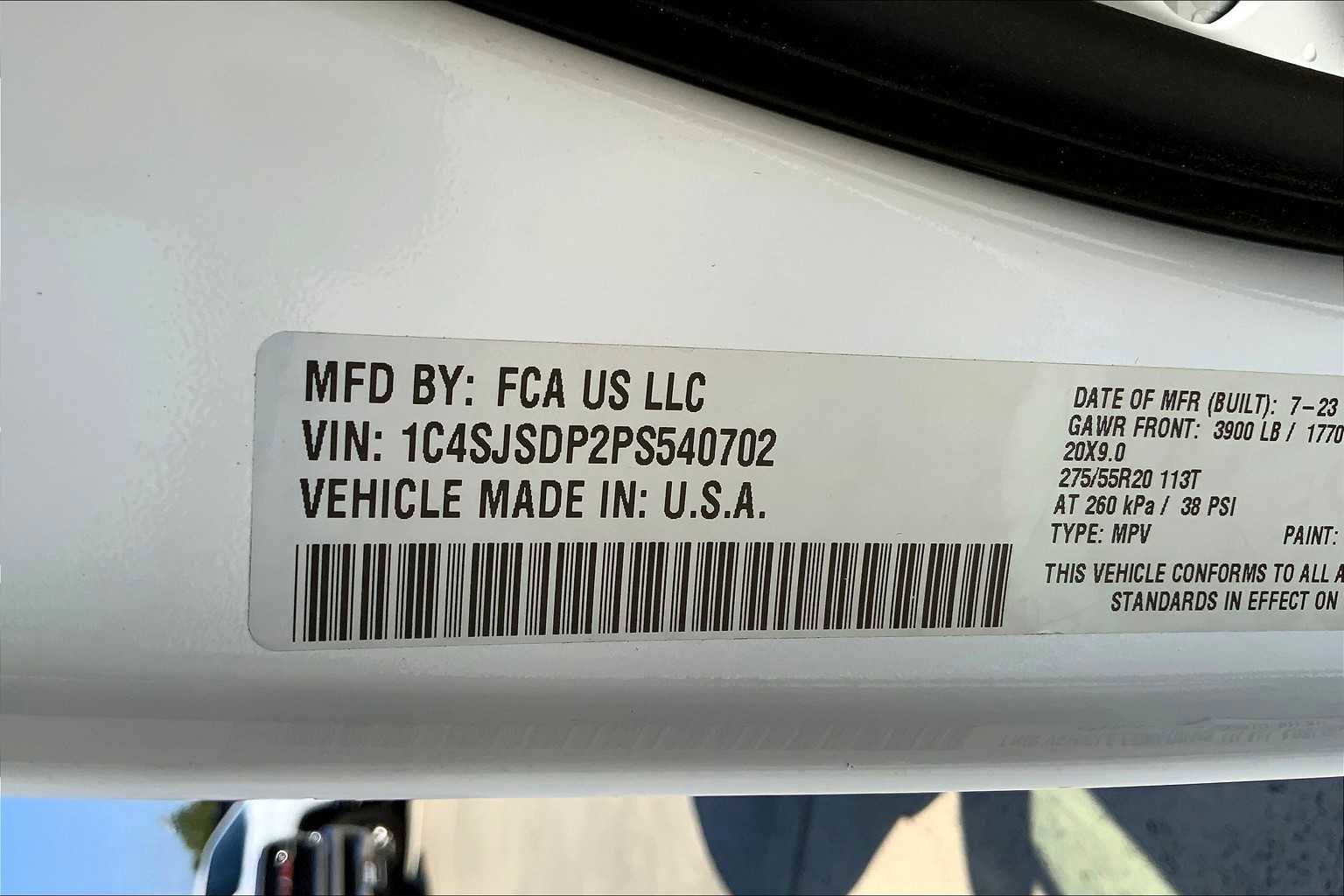 Used 2023 Jeep Wagoneer L Series III w/ Preferred Equipment Group image 35