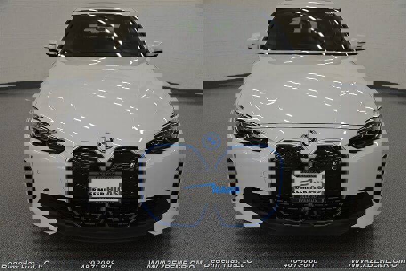 Used 2022 BMW i4 eDrive40 image 5