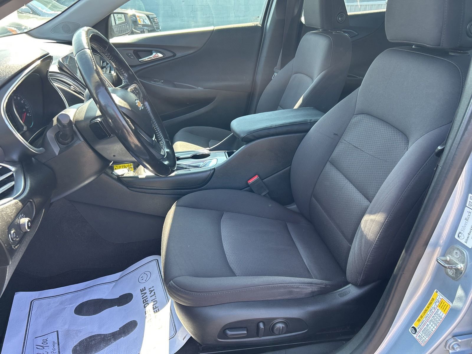Used 2018 Chevrolet Malibu LT image 17