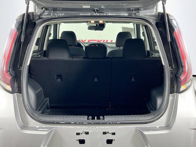 Used 2024 Kia Soul LX w/ Option Group 015 FWD image 23