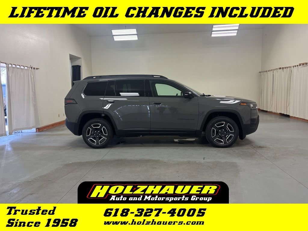New 2026 Jeep Cherokee Laredo AWD/4WD image 1