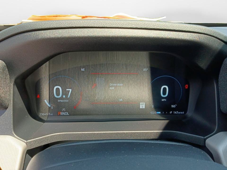 Used 2025 Ford Explorer Active RWD image 13
