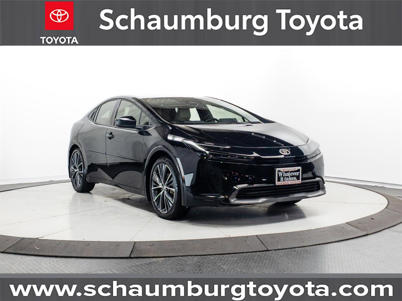 Used 2024 Toyota Prius XLE image 1