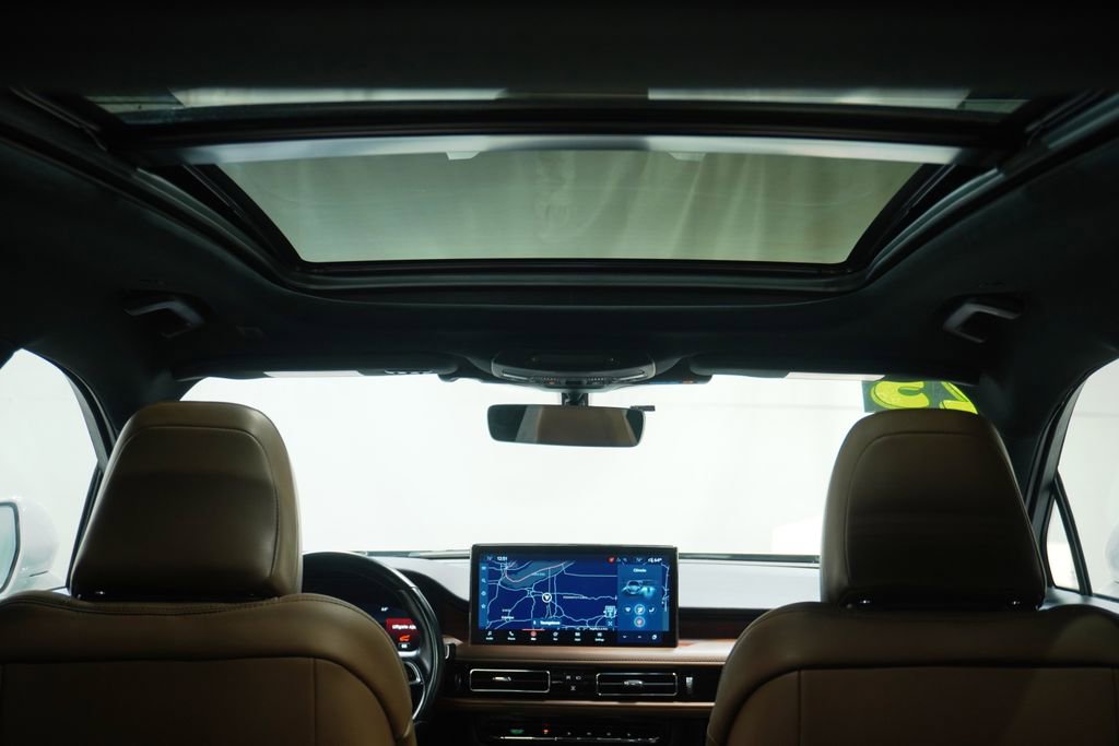 Used 2023 Lincoln Nautilus Reserve w/ Cargo Utility Package image 7