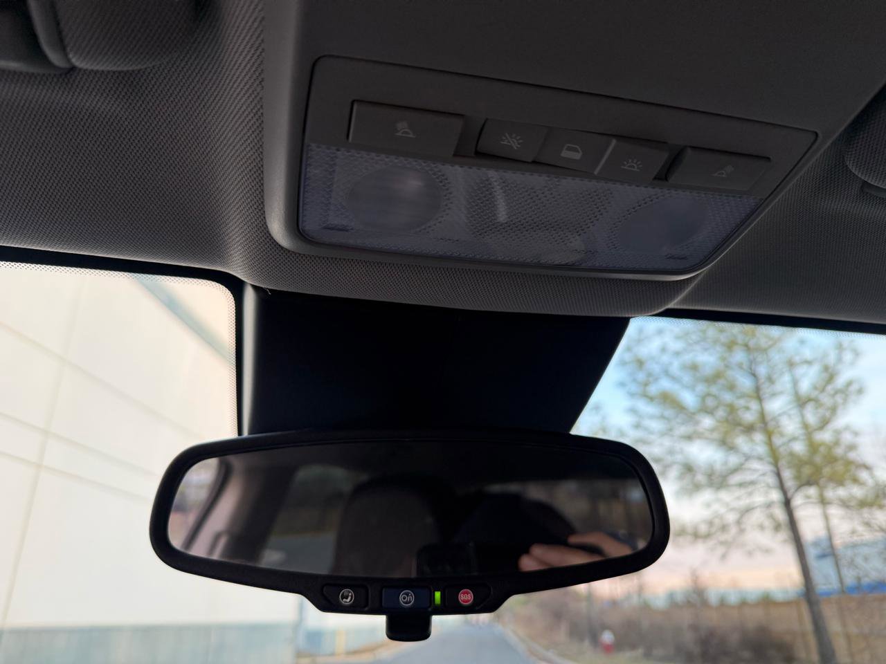 Used 2016 Chevrolet Trax LT w/ LT Convenience Package image 36