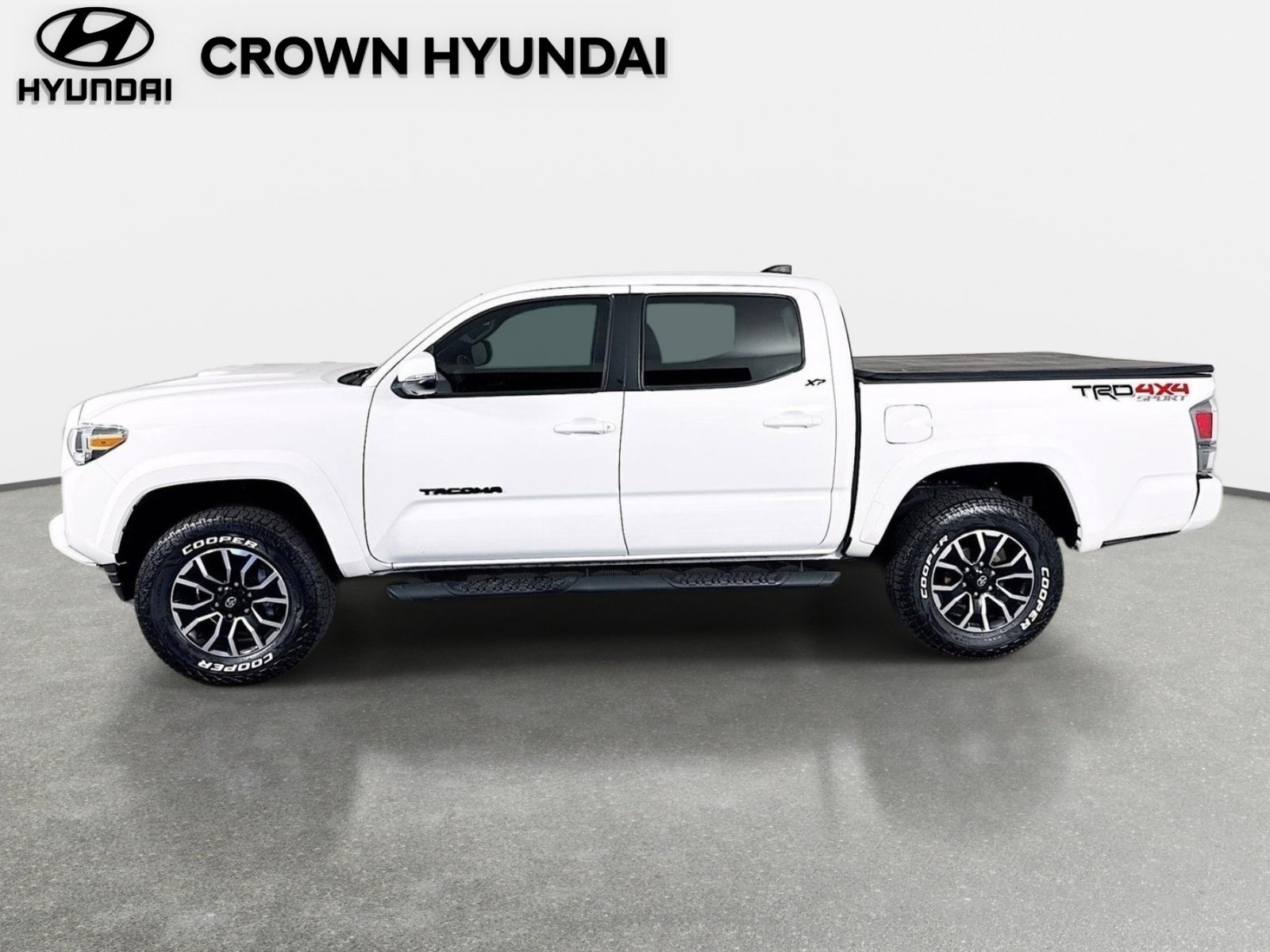 Used 2023 Toyota Tacoma TRD Sport w/ Advanced Technology Package image 9