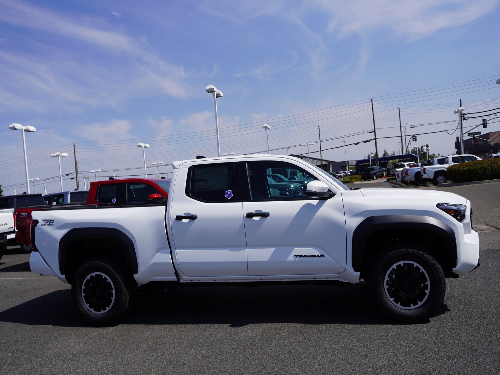 New 2026 Toyota Tacoma TRD Off-Road w/ TRD Off Road Upgrade Package AWD/4WD image 4