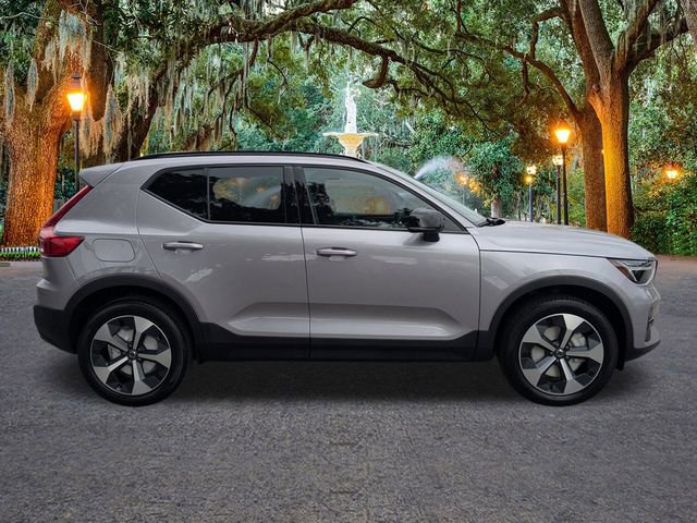 New 2026 Volvo XC40 B4 Plus w/ Protection Package Premier image 3
