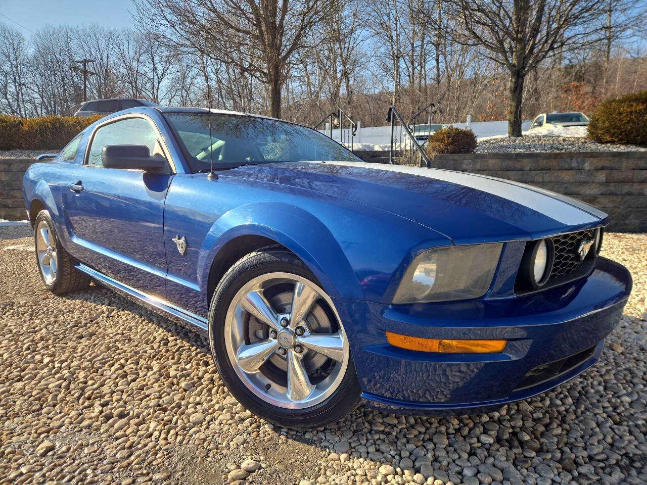 Used 2009 Ford Mustang GT RWD image 28