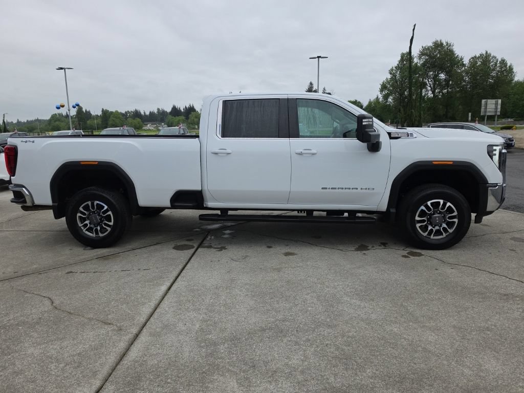 Used 2024 GMC Sierra 3500 SLE AWD/4WD image 7
