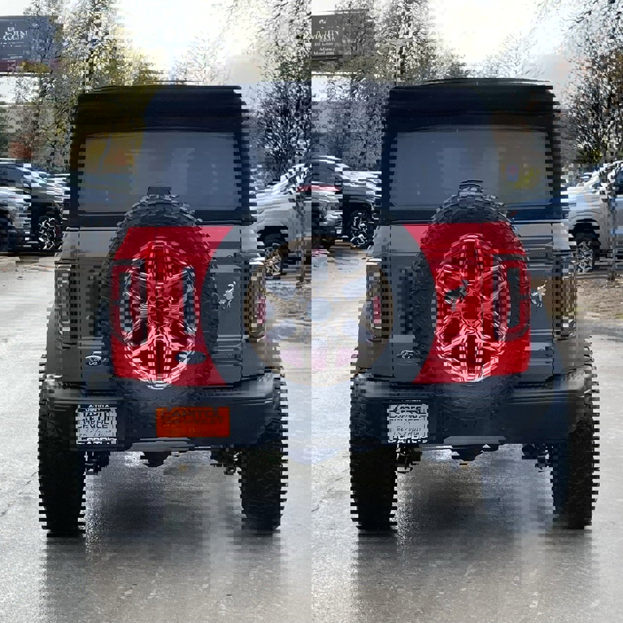 Used 2023 Ford Bronco Badlands image 5