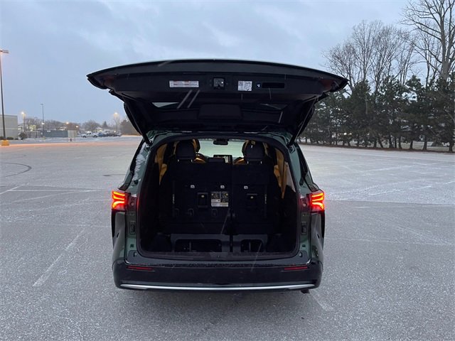 Used 2021 Toyota Sienna Platinum image 23