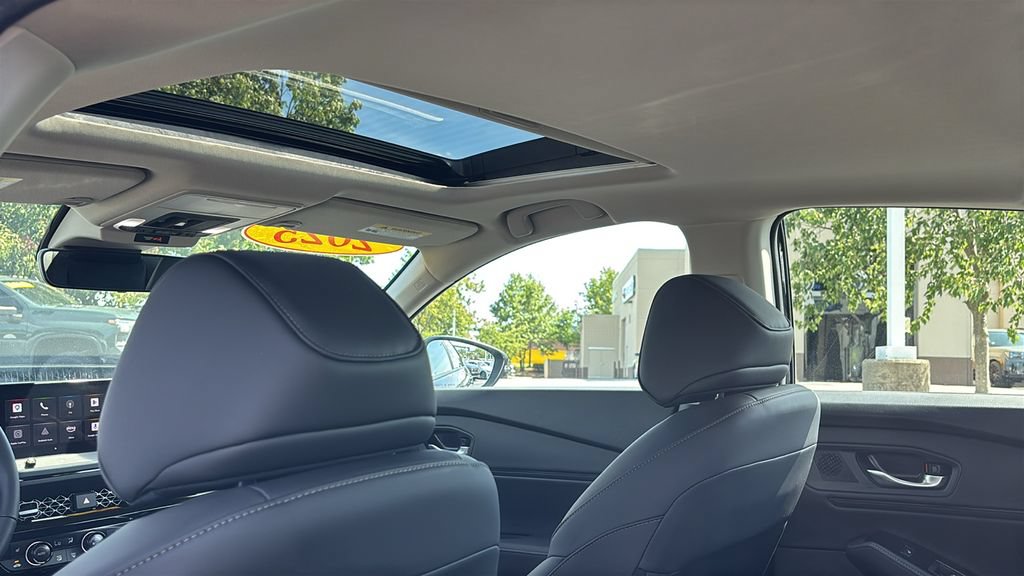 Used 2025 Honda Accord Touring image 31