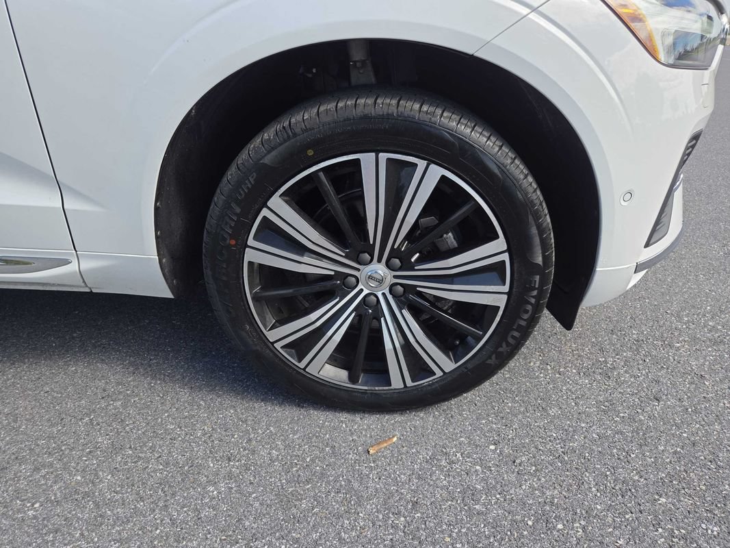 Used 2022 Volvo XC60 B5 Inscription AWD/4WD image 33