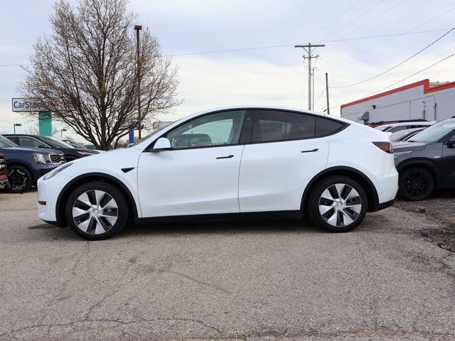 Used 2023 Tesla Model Y Long Range image 5