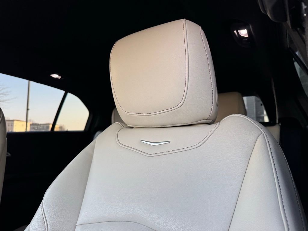 Used 2020 Cadillac XT4 Sport w/ Driver Awareness Package image 21