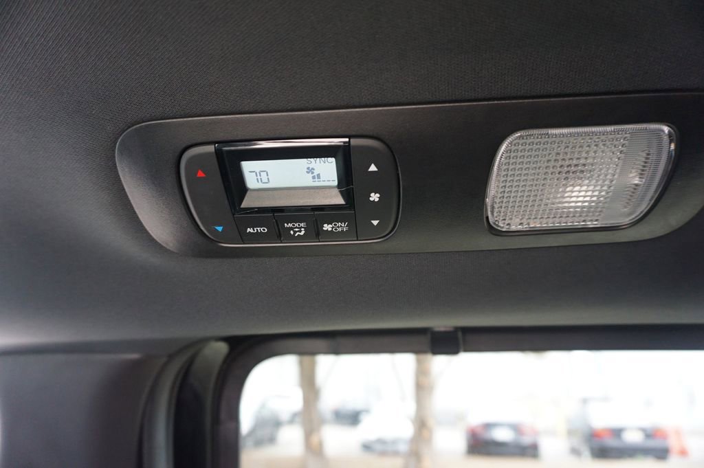 Used 2024 Honda Odyssey Sport image 16