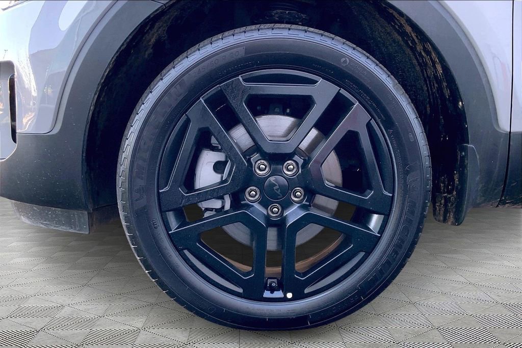 Used 2025 Kia Telluride EX X-Line image 21