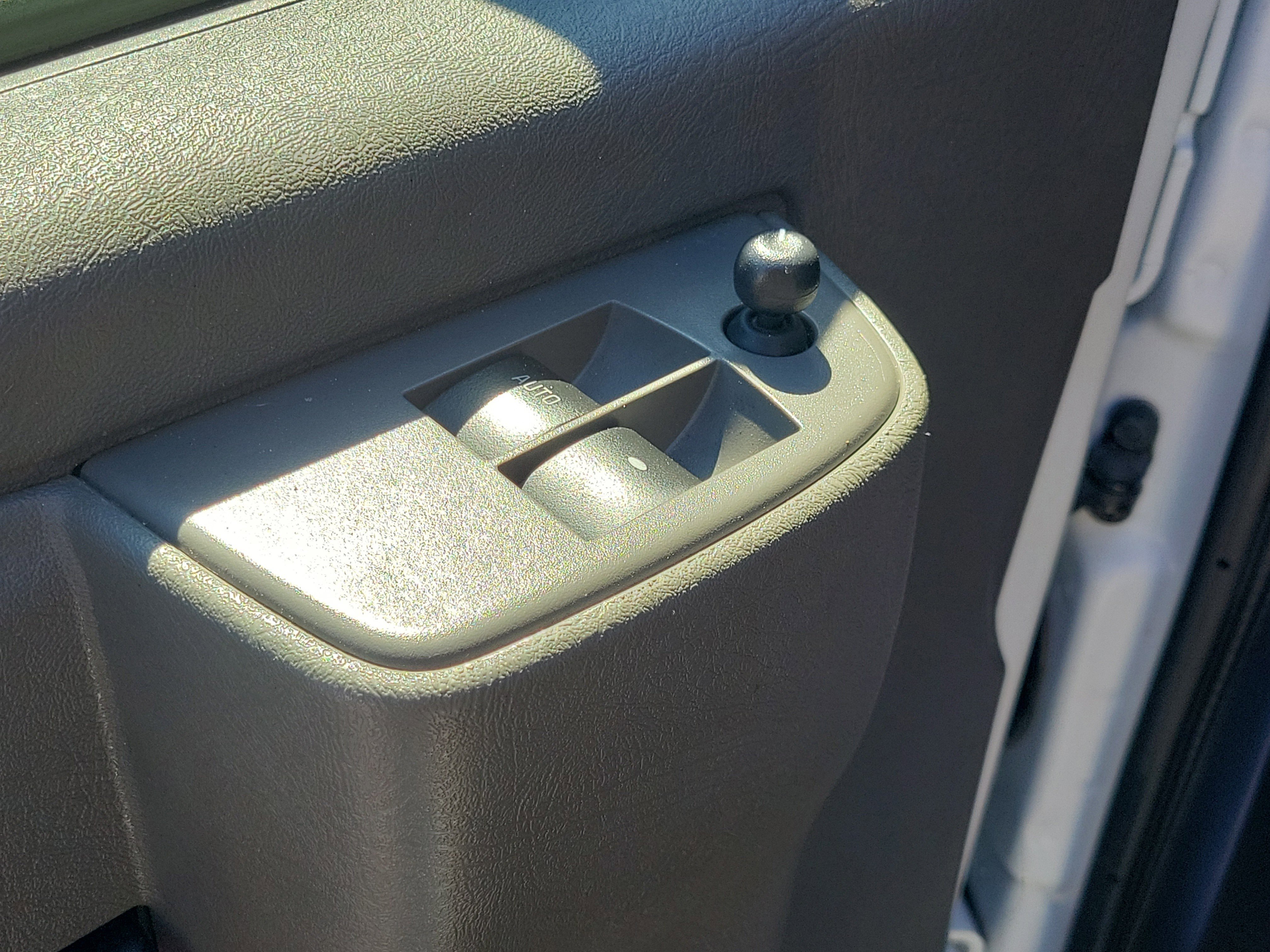 Used 2024 Chevrolet Express 2500 w/ Driver Convenience Package image 21