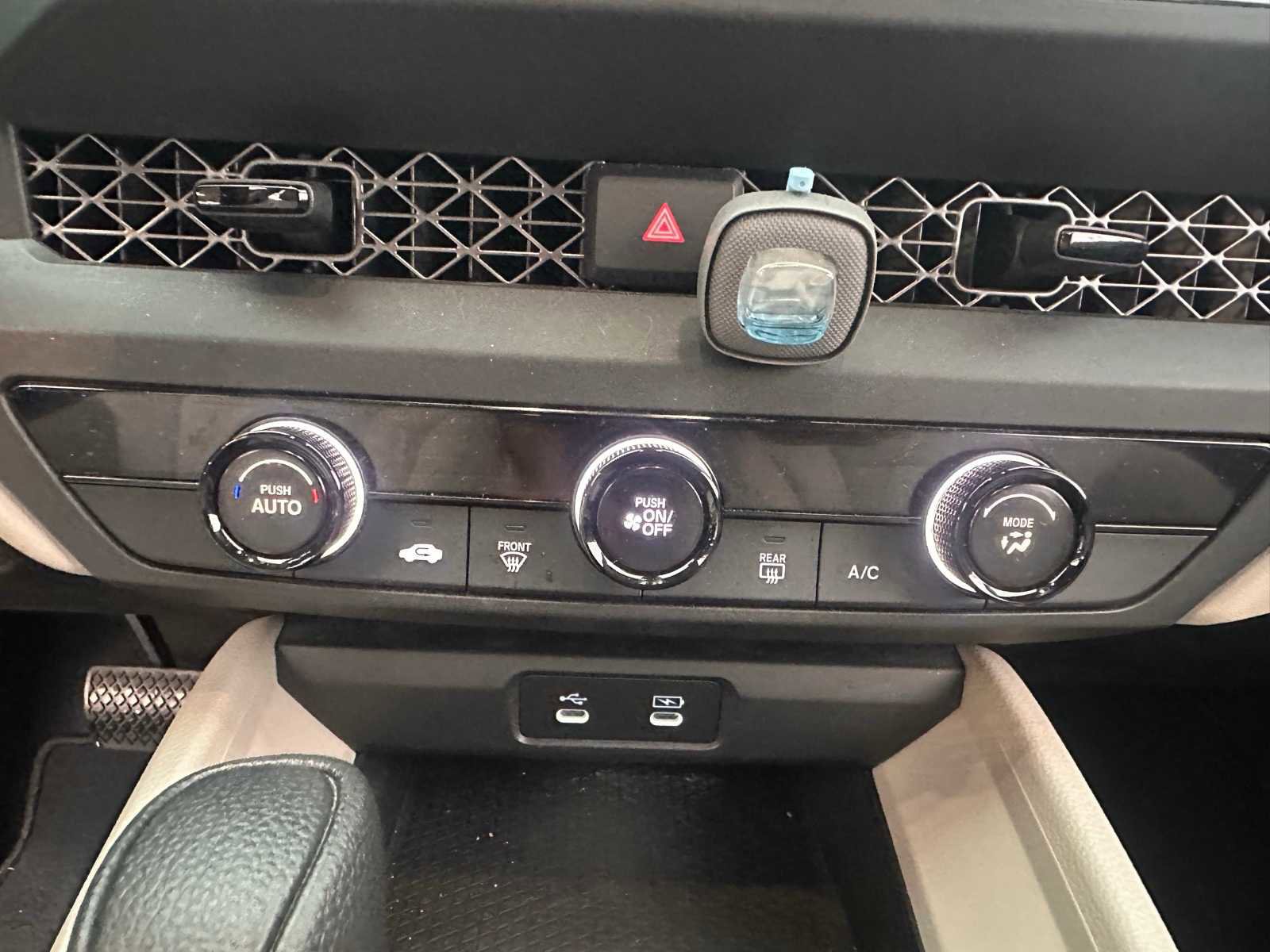 Used 2023 Honda Accord LX image 17