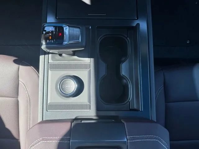 New 2026 GMC Hummer EV SUV w/ LPO, Illumination Package AWD/4WD image 24