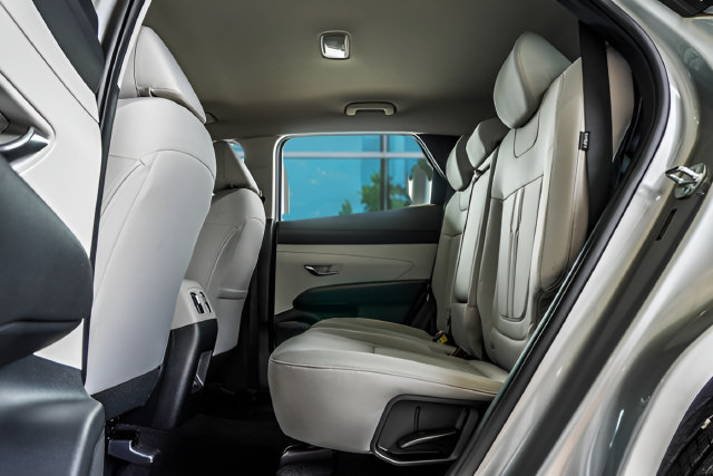 New 2026 Hyundai Tucson SEL Plus FWD image 34