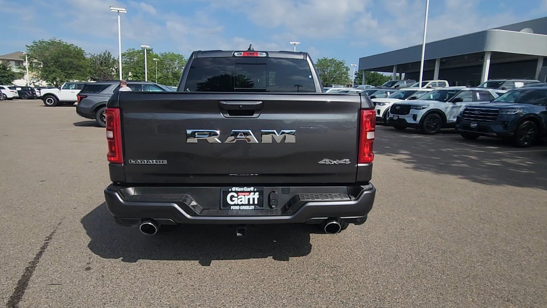 Used 2025 RAM 1500 Laramie w/ Sport Appearance Package AWD/4WD image 4