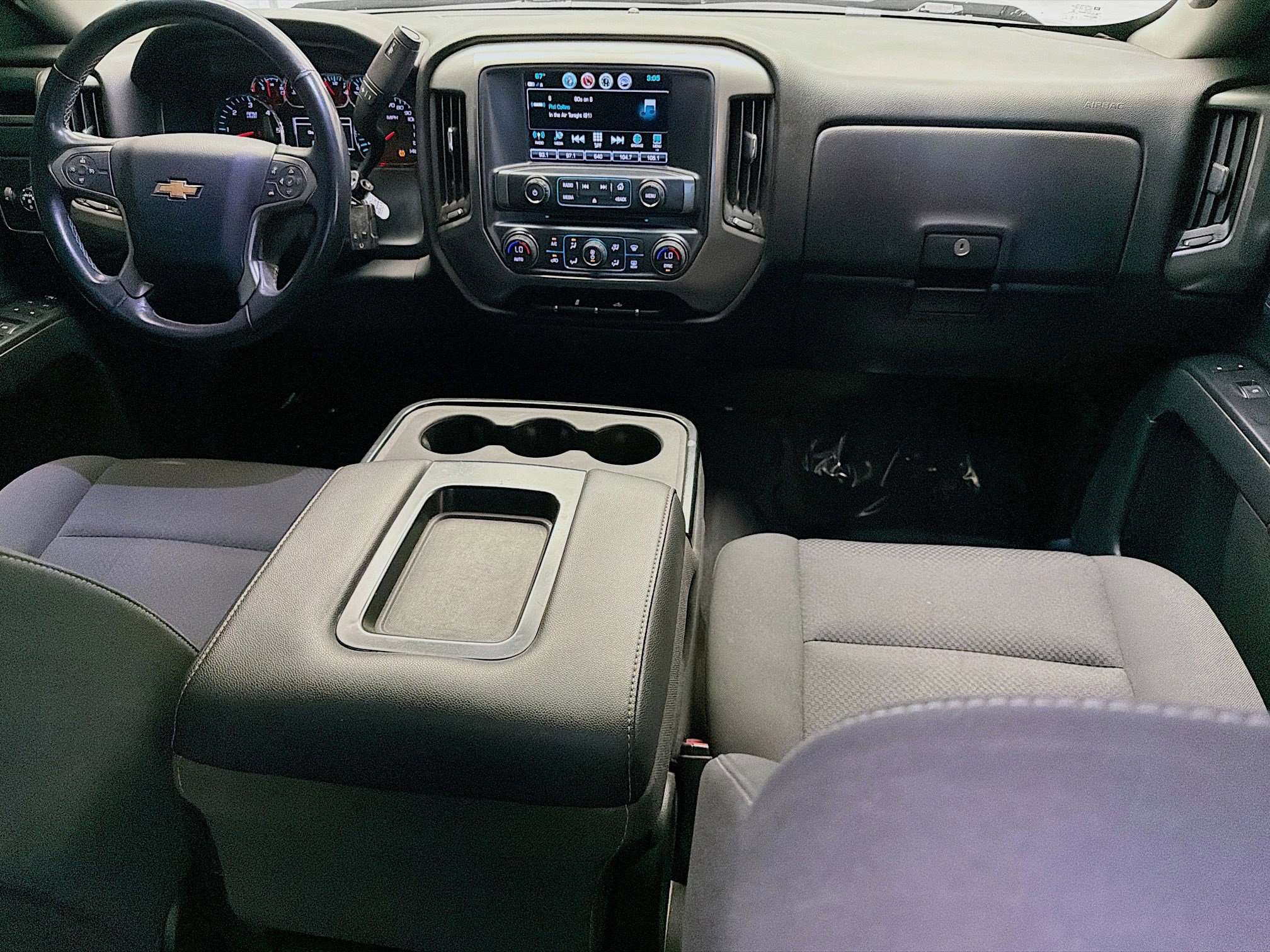 Used 2018 Chevrolet Silverado 1500 LT w/ All Star Edition RWD image 12