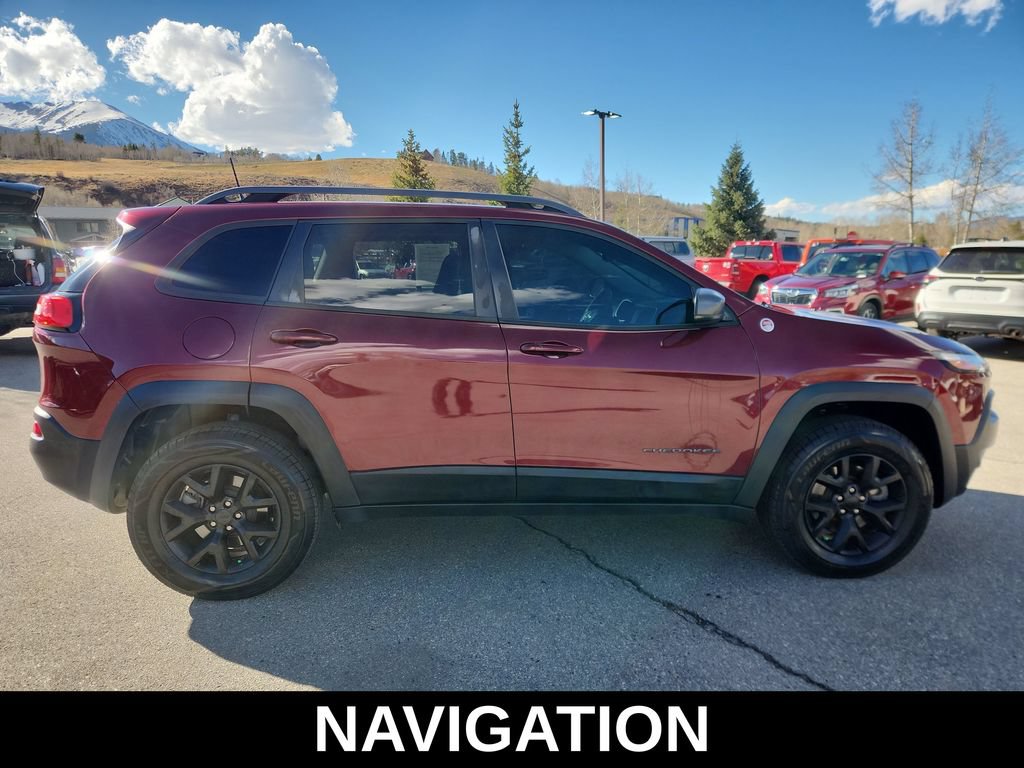 Used 2018 Jeep Cherokee Trailhawk w/ Quick Order Package 27L AWD/4WD image 8