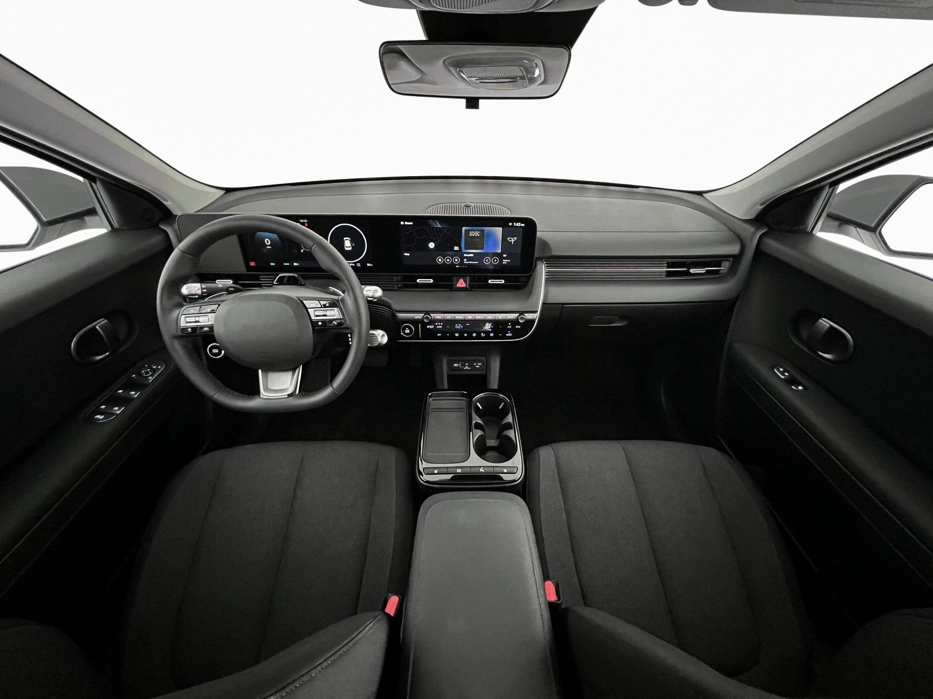 New 2025 Hyundai Ioniq 5 SE image 13