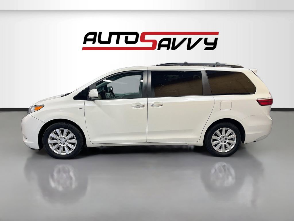 Used 2017 Toyota Sienna AWD image 4