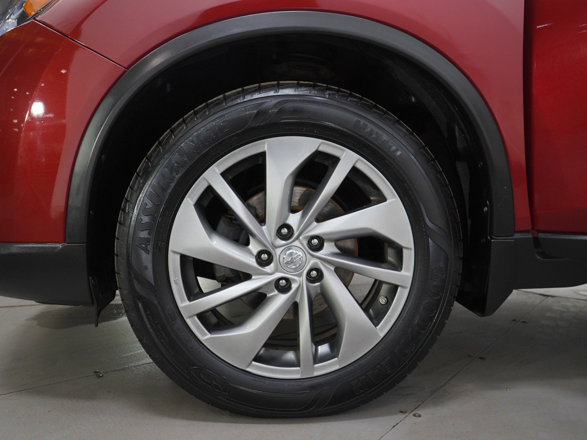 Used 2014 Nissan Rogue SL w/ SL Premium Package image 30