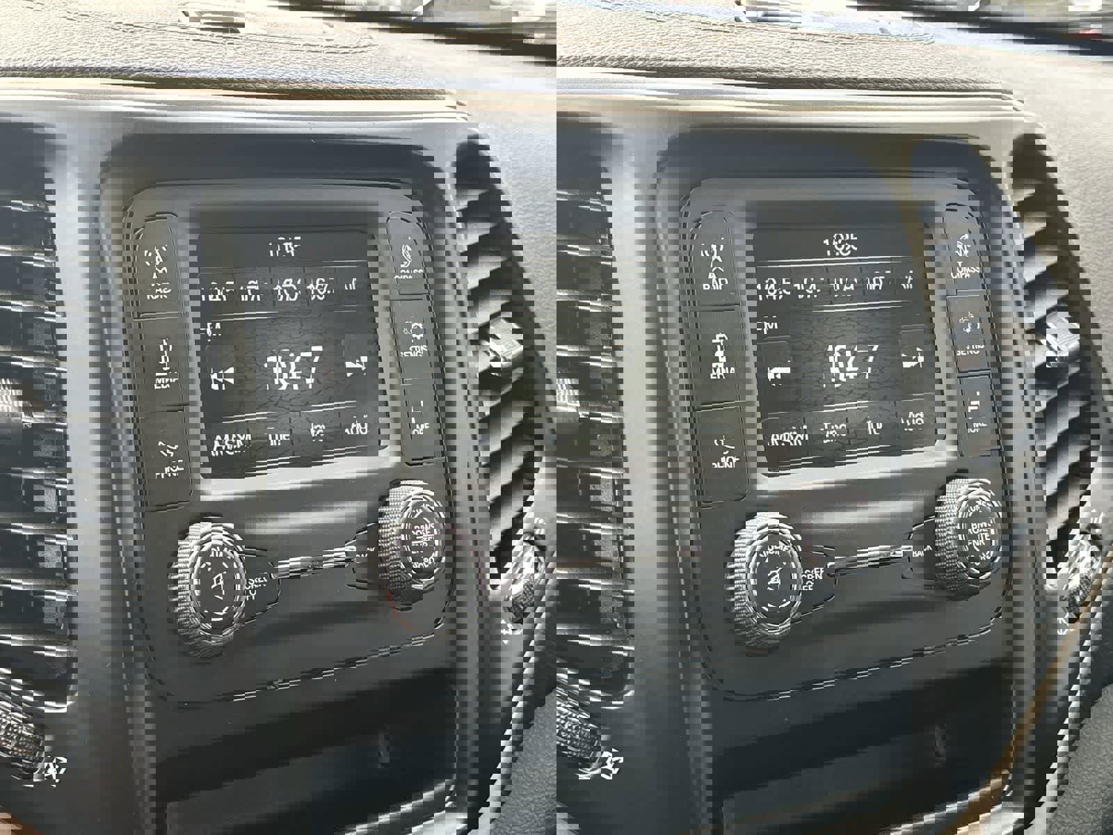 Certified 2018 Jeep Cherokee Latitude image 15