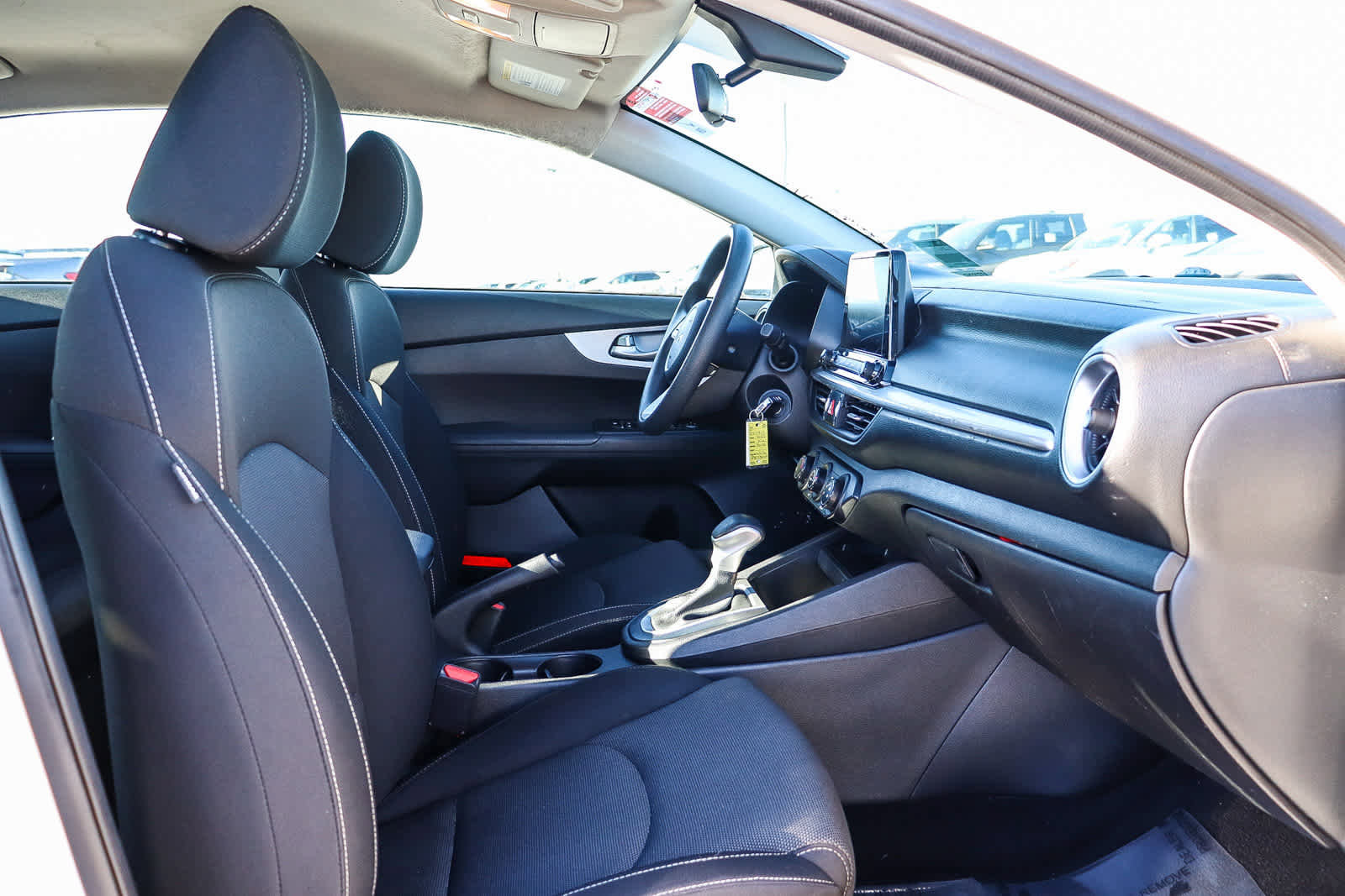 Used 2023 Kia Forte LXS w/ LXS Technology Package image 17